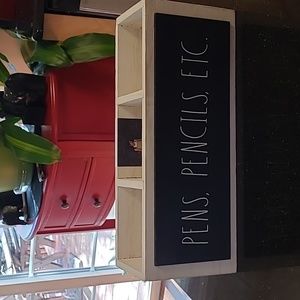 🖊✏️Rae Dunn Pen/Pencil Caddy